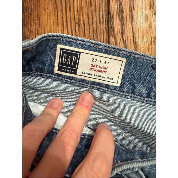 Gap Blue Indigo Denim Medium Wash Sky High Straight Jeans Size 4 Tall - Picture 4 of 6